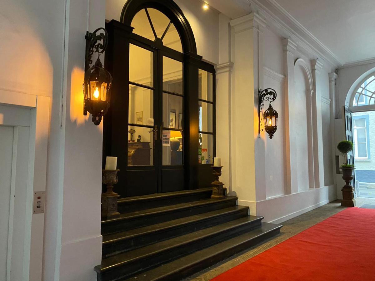 Hotel Patritius บรูจส์ ภายนอก รูปภาพ